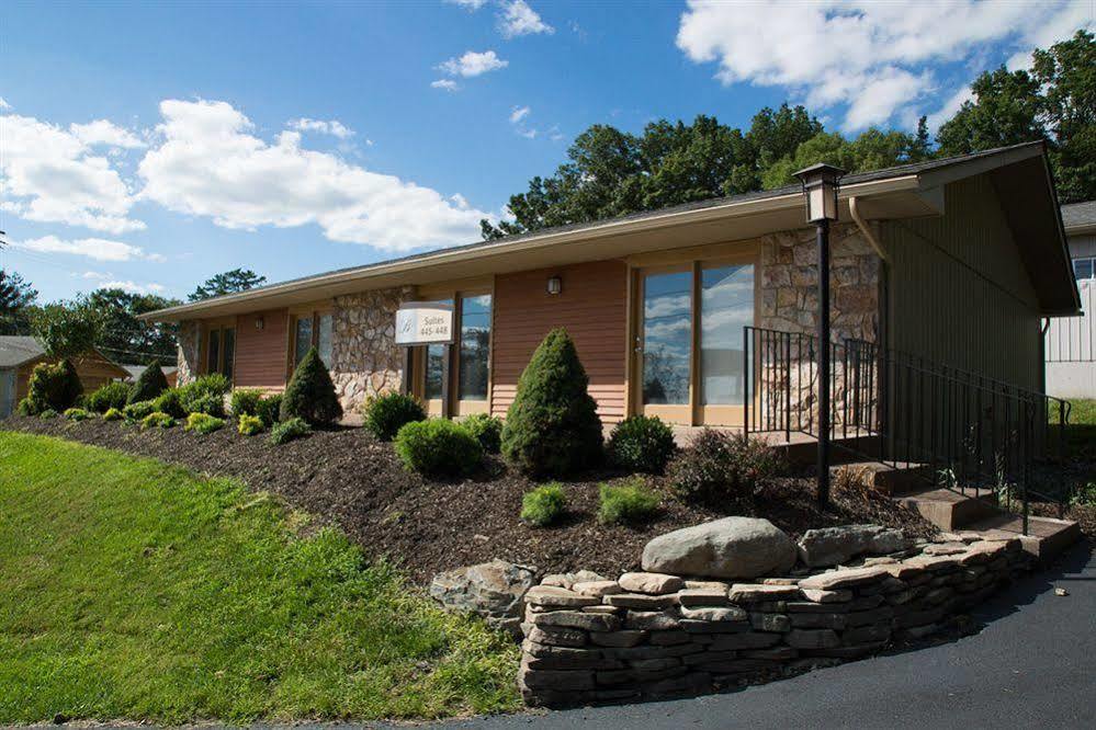 Bushkill Inn & Conference Center Esterno foto